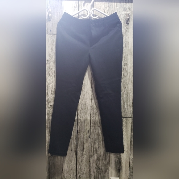 Karl Lagerfield Pants - Picture 5 of 6